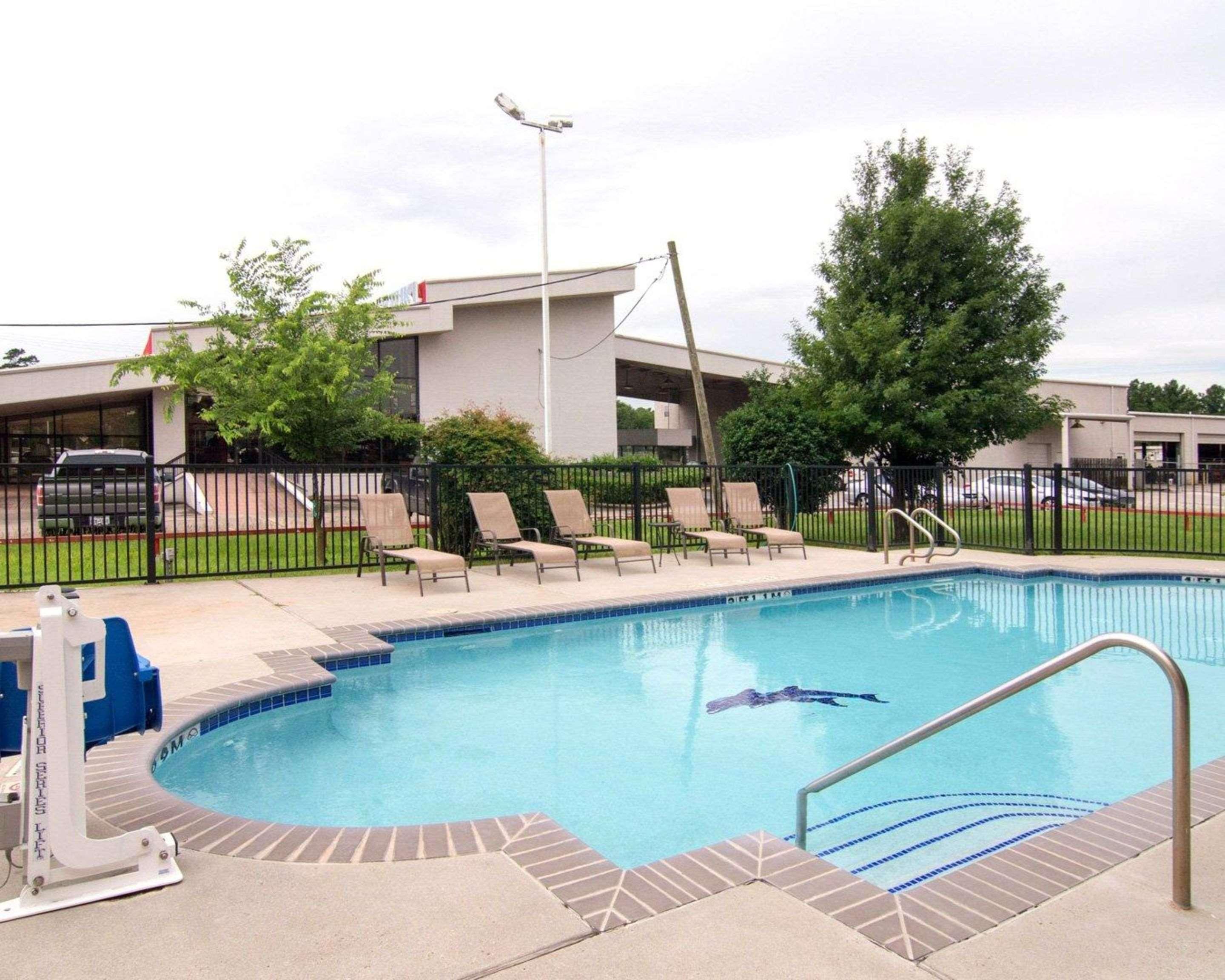 Comfort Suites Kingwood Houston North Humble 59 Екстер'єр фото