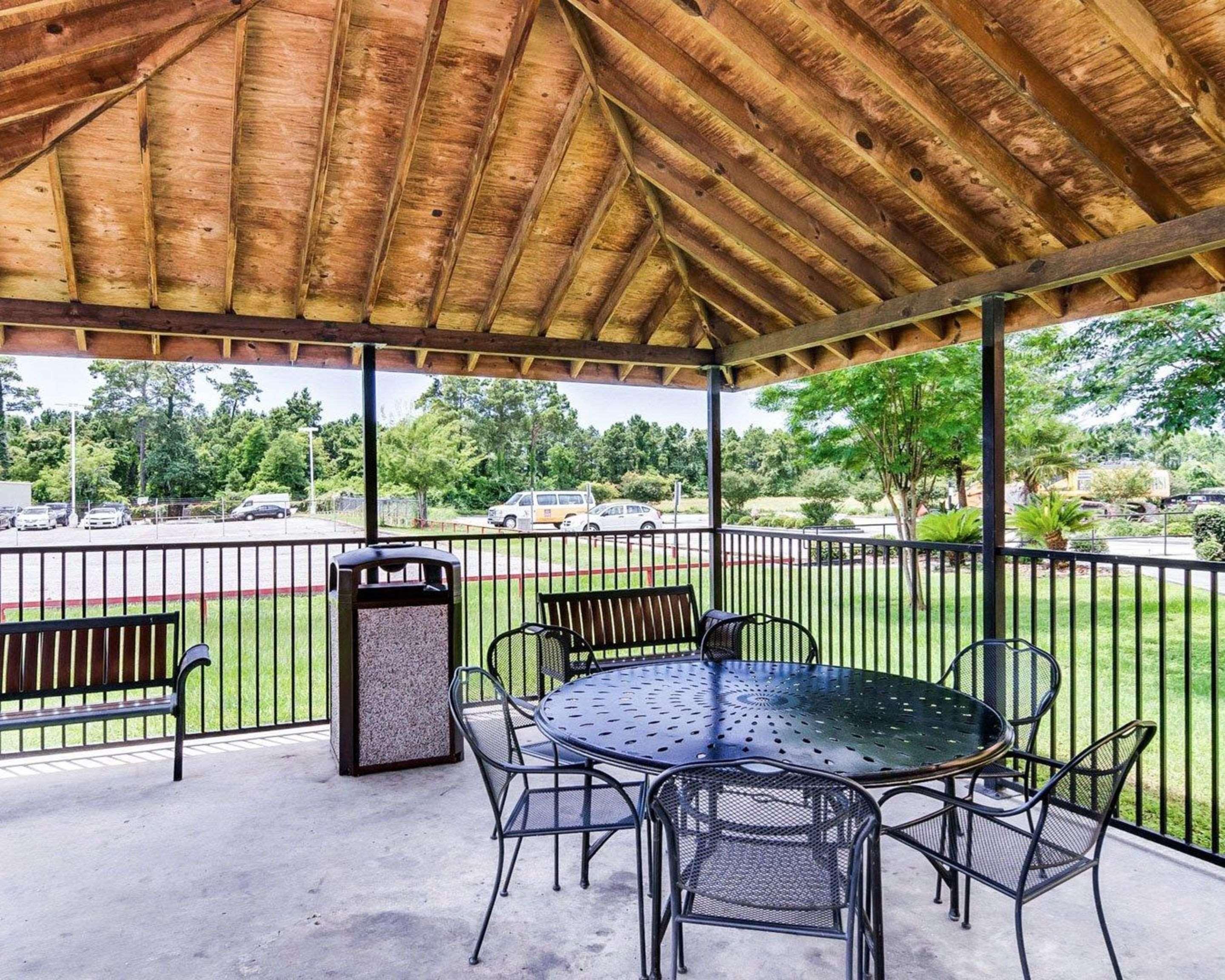 Comfort Suites Kingwood Houston North Humble 59 Екстер'єр фото